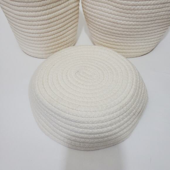 Lillycroft | Set of Woven Hanging Baskets with Bonus Table Tray - Picture 3 of 6